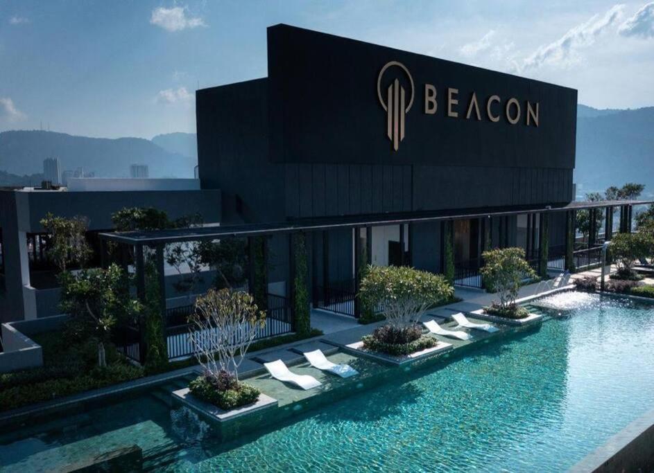 Beacon Executive Suites #RoofTopPool #LuxurySuites George Town Exterior foto